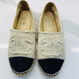 CHANEL espadrilles